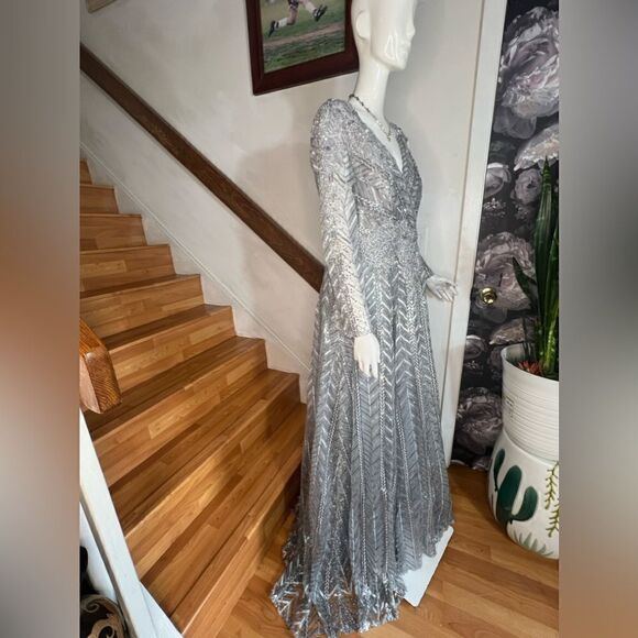 MAC DUGGAL EMBELLISHED ILLUSION LONG SLEEVE WRAP OVER A LINE GOWN/ Size 10 - Picture 8 of 10